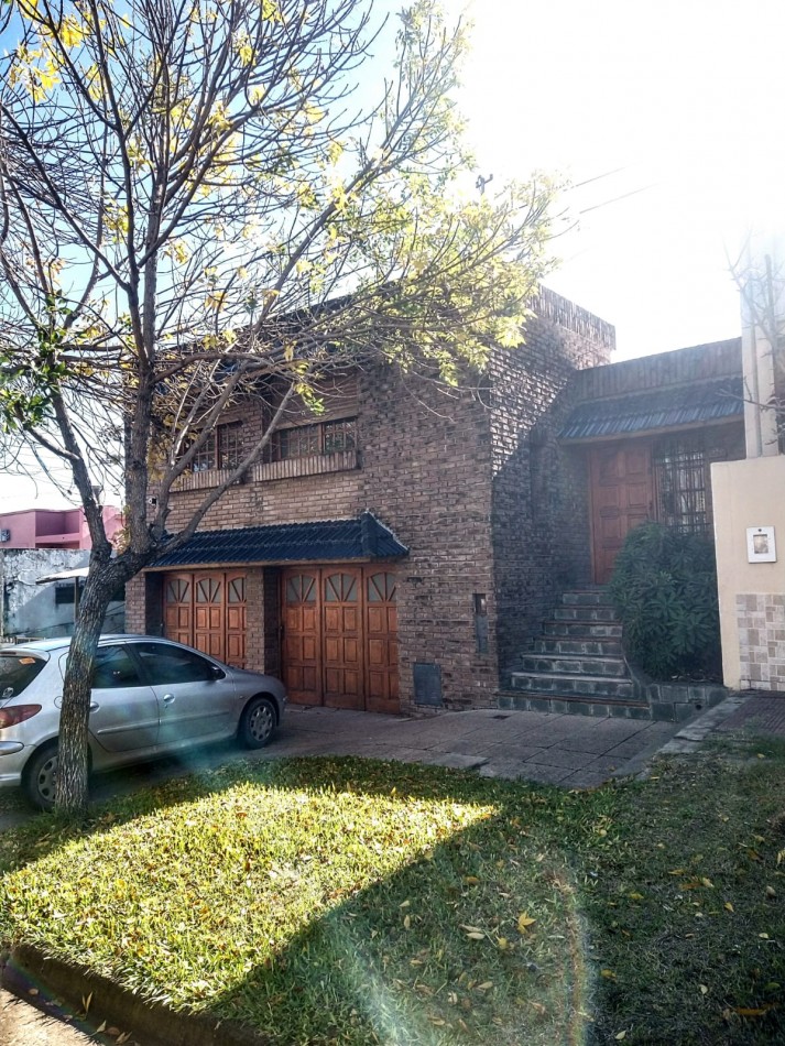 Hermosa Casa en Venta - BVARD MORENO N°549 ,PARANA