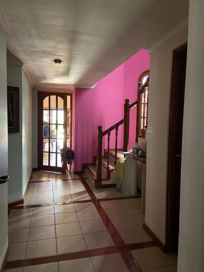 CASA A LA VENTA EN ZONA PARQUE 